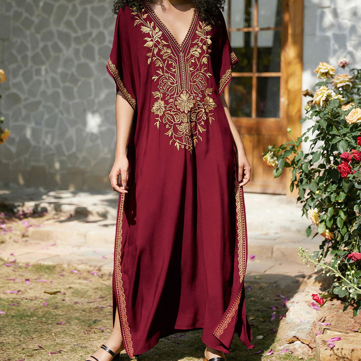 Vestido caftán playero Olivenorma con bordados para vacaciones