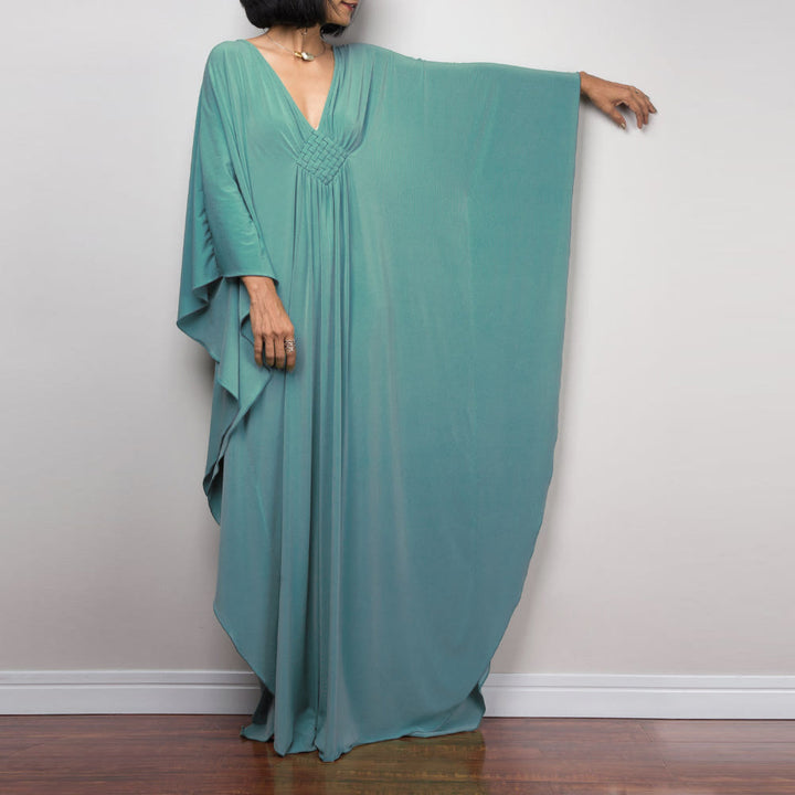 Vestido caftán con diseño tejido y camisa de protección solar de Olivenorma Beach