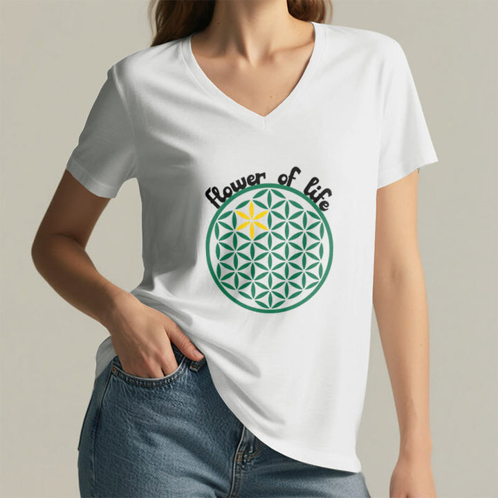 Camiseta informal con cuello en V y estampado bohemio de la Flor de la Vida de Olivenorma - image 11