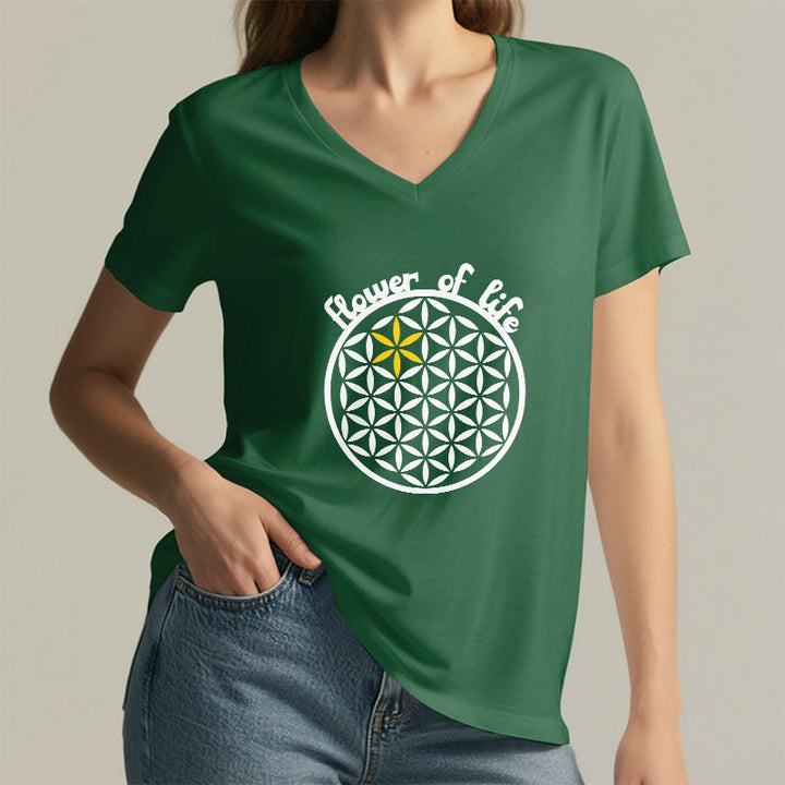 Camiseta informal con cuello en V y estampado bohemio de la Flor de la Vida de Olivenorma - image 17