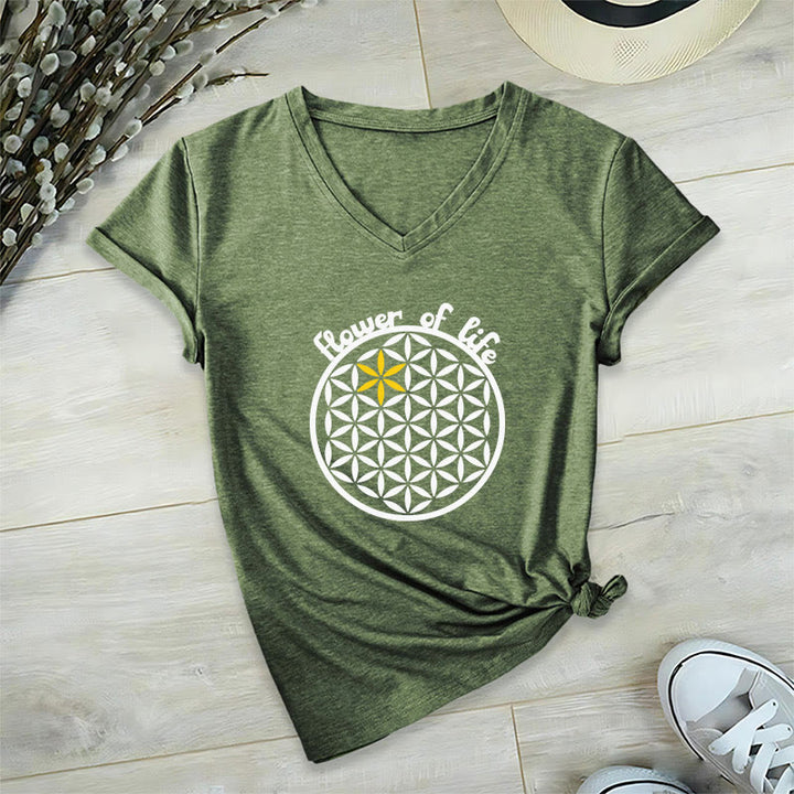 Camiseta informal con cuello en V y estampado bohemio de la Flor de la Vida de Olivenorma - Aceituna - 2XL - image 24