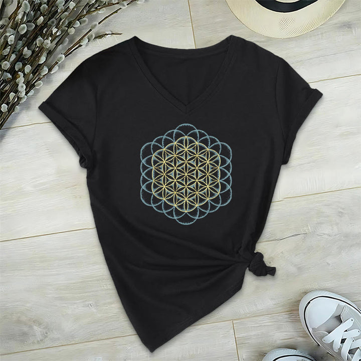 Camiseta Olivenorma con cuello en V y estampado geométrico de atrapasueños "Flor de la Vida, Protege del Mal" - Negro - 2XL - image 10