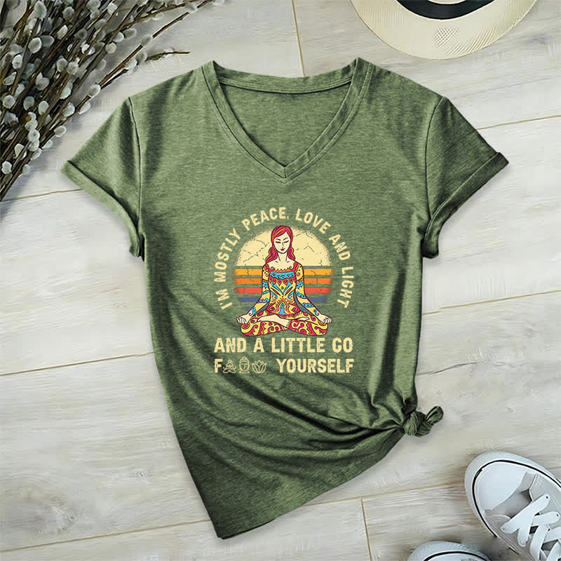Camiseta de yoga Olivenorma "Soy sobre todo paz, amor y luz" - Verde oliva - 2XL - image 13