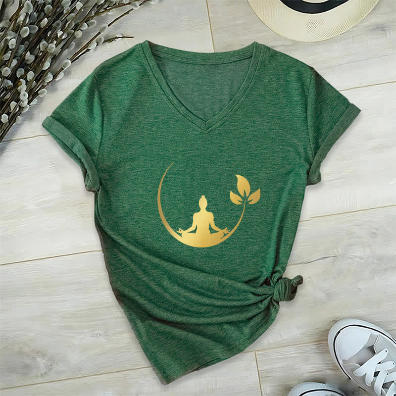 Camiseta de cuello en V con meditación de Buda de loto de Olivenorma Yoga - Verde oscuro - 2XL - image 9