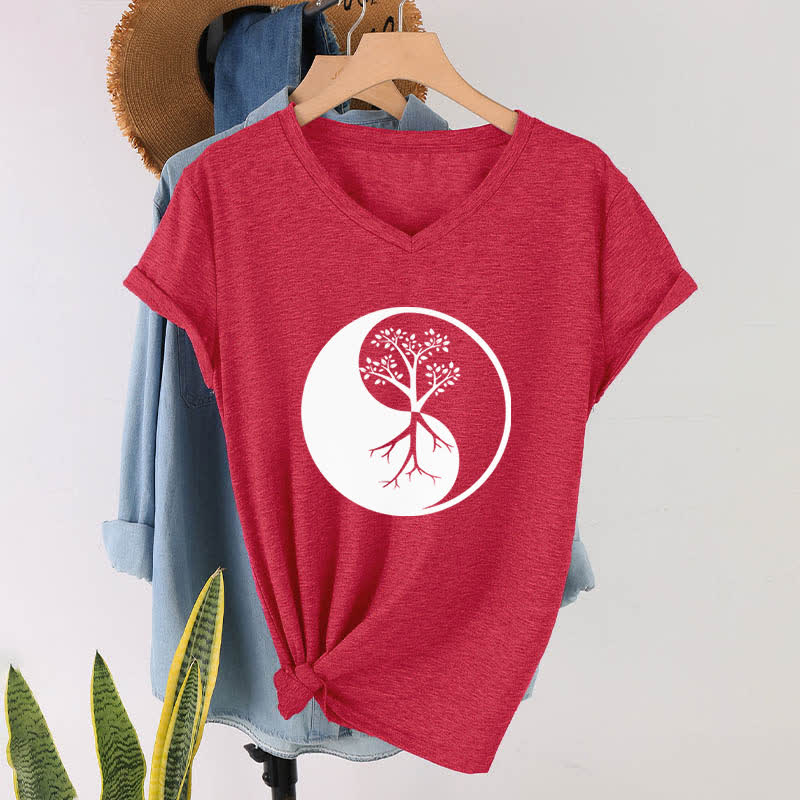 Camiseta Olivenorma con cuello en V para yoga, meditación y árbol Yin Yang - image 15