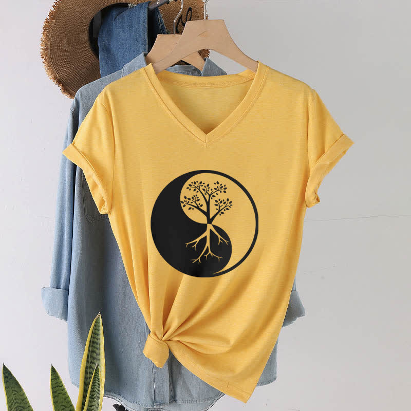 Camiseta Olivenorma con cuello en V para yoga, meditación y árbol Yin Yang - image 17