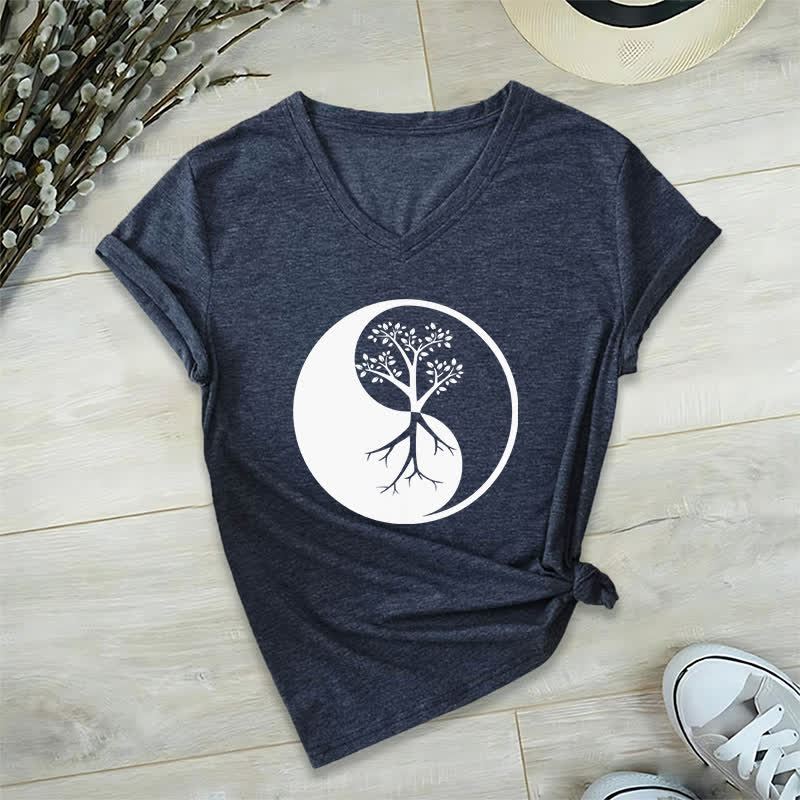 Camiseta Olivenorma con cuello en V para yoga, meditación y árbol Yin Yang - Azul marino - 2XL - image 6