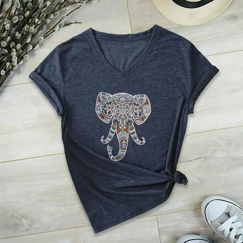 Camiseta Olivenorma con cuello en V para mujer con elefantes de naturaleza y animales - Azul marino - 2XL - image 7