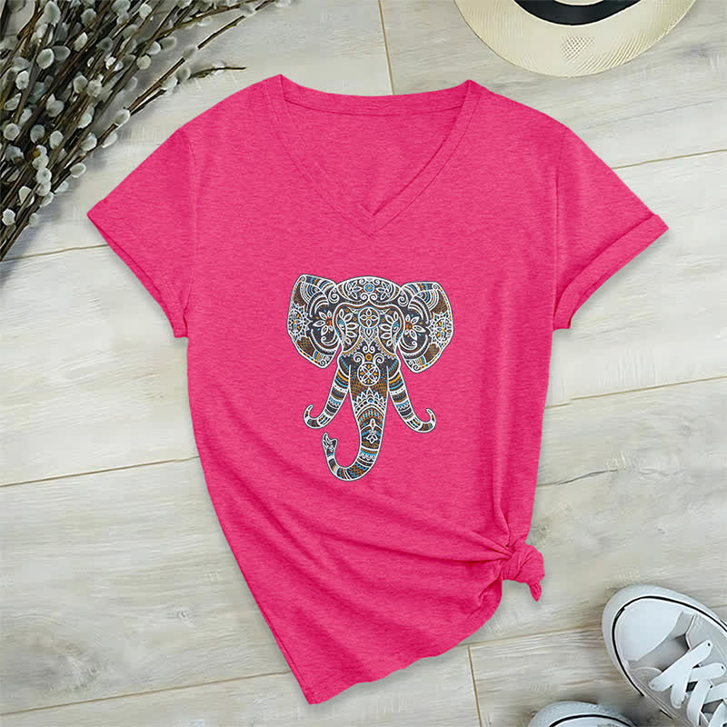 Camiseta Olivenorma con cuello en V para mujer con elefantes de naturaleza y animales - Rosa roja - 2XL - image 20