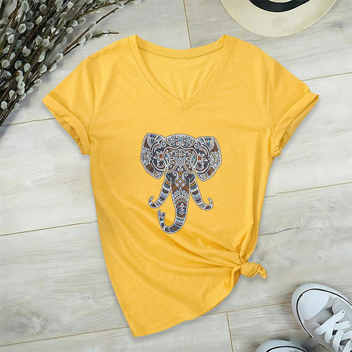 Camiseta Olivenorma con cuello en V para mujer con elefantes de naturaleza y animales - Amarillo - 2XL - image 16