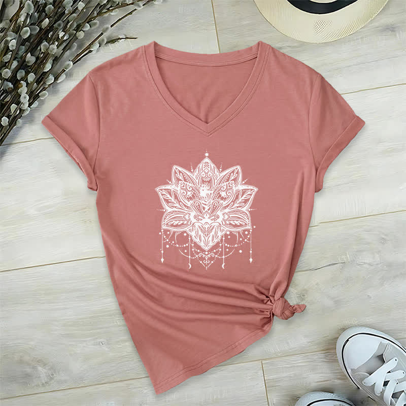 Camiseta Olivenorma con cuello en V y estampado de loto - Rosa - 2XL - image 1