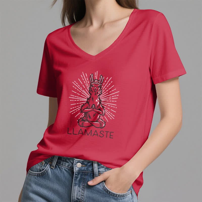 Camiseta Olivenorma con cuello en V para entrenamiento con llama de yoga y Namaste - image 15