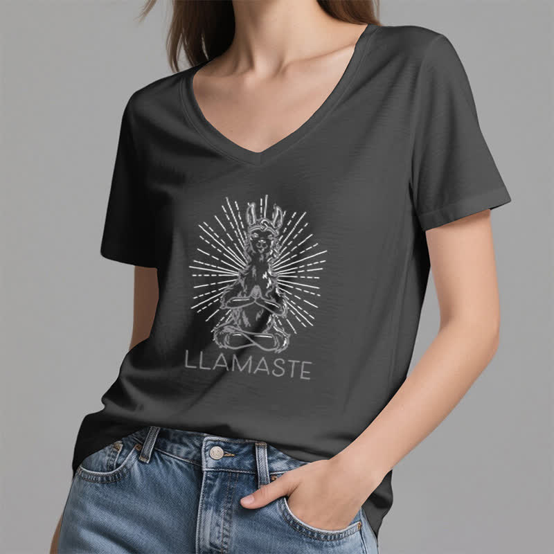 Camiseta Olivenorma con cuello en V para entrenamiento con llama de yoga y Namaste - image 11