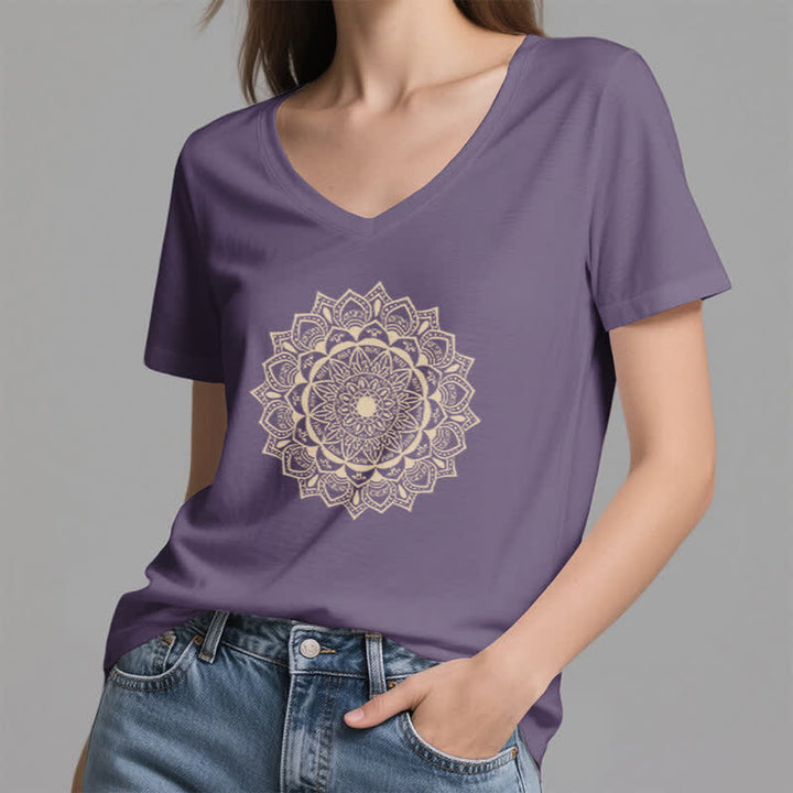 Olivenorma Mandala Lotus Boho Flower Yoga Camiseta de cuello en V - image 26