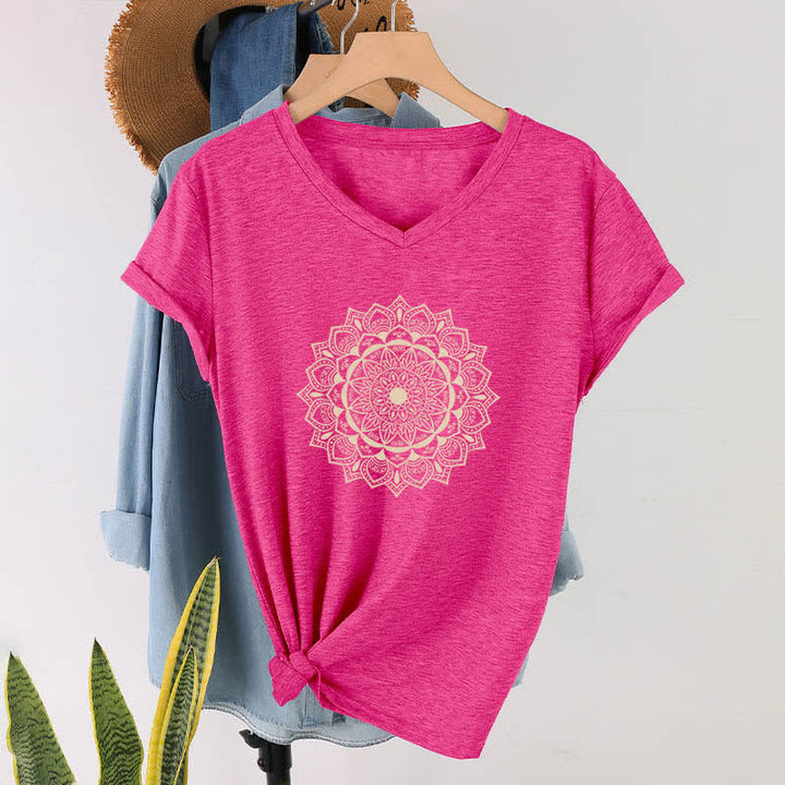 Olivenorma Mandala Lotus Boho Flower Yoga Camiseta de cuello en V - Rosa roja - 2XL - image 19