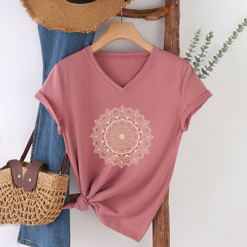 Olivenorma Mandala Lotus Boho Flower Yoga Camiseta de cuello en V - Rosa - 2XL - image 17