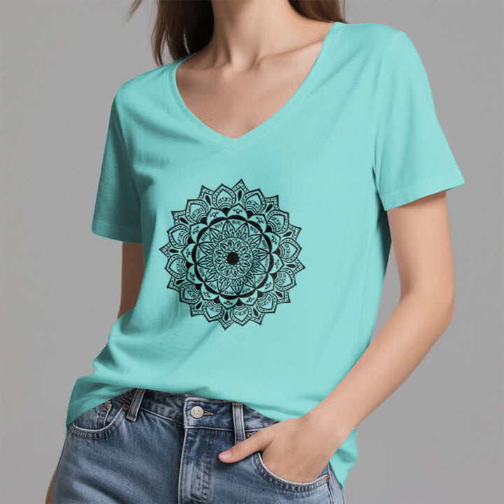Olivenorma Mandala Lotus Boho Flower Yoga Camiseta de cuello en V - image 24