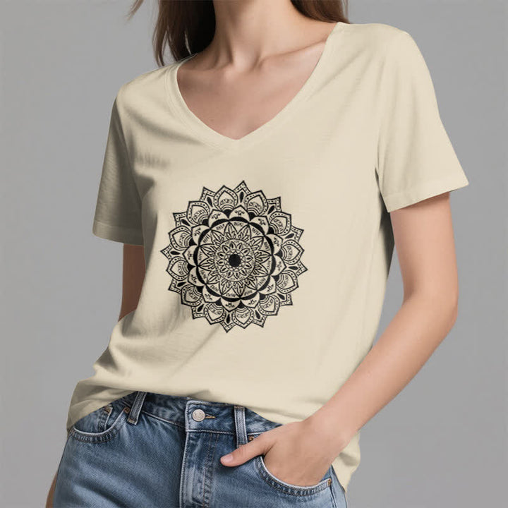 Olivenorma Mandala Lotus Boho Flower Yoga Camiseta de cuello en V - image 22
