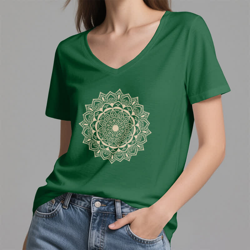 Olivenorma Mandala Lotus Boho Flower Yoga Camiseta de cuello en V - image 8