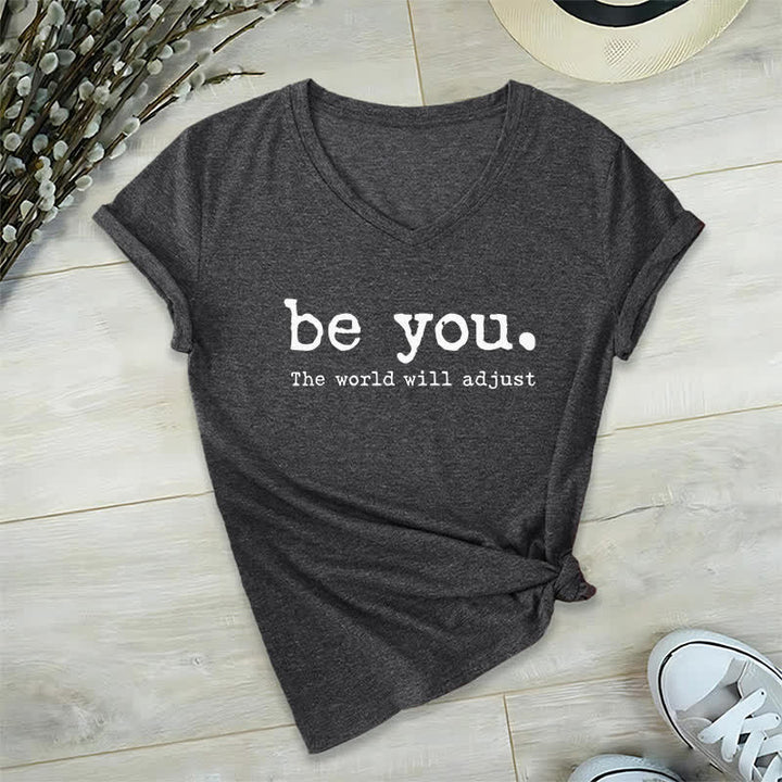 Olivenorma - Camiseta de cuello en V "Sé tú mismo, el mundo se adaptará" - Gris - 2XL - image 9