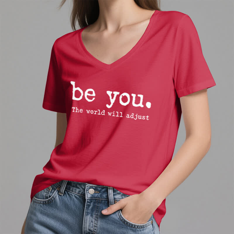 Olivenorma - Camiseta de cuello en V "Sé tú mismo, el mundo se adaptará" - image 14