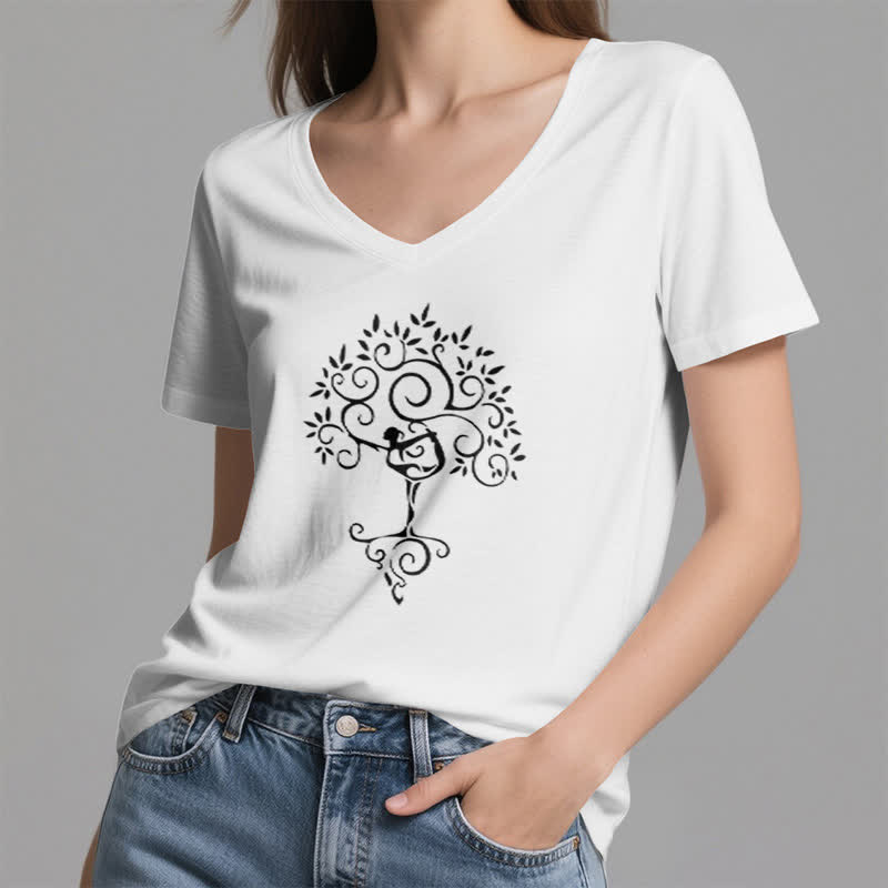 Camiseta de cuello en V con postura del árbol de yoga Olivenorma - image 19