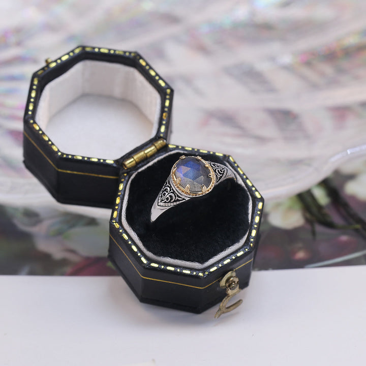 Anillo de plata de ley 925 con labradorita natural de Olivenorma