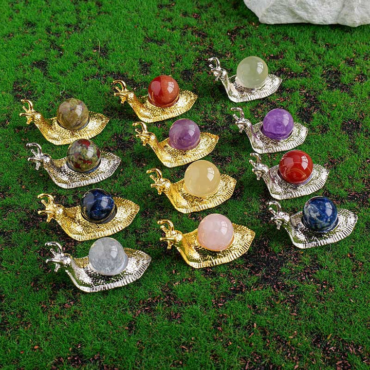 Soporte para bolas de cristal natural de Olivenorma, pequeño caracol decorativo con piedras preciosas