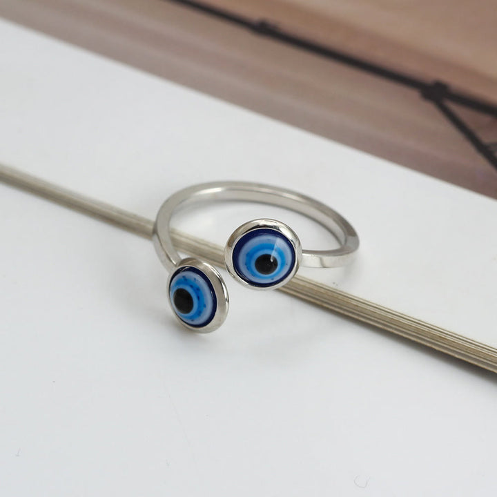 Anillo de mujer con ojo malvado bañado en oro y circonita blanca de Olivenorma 