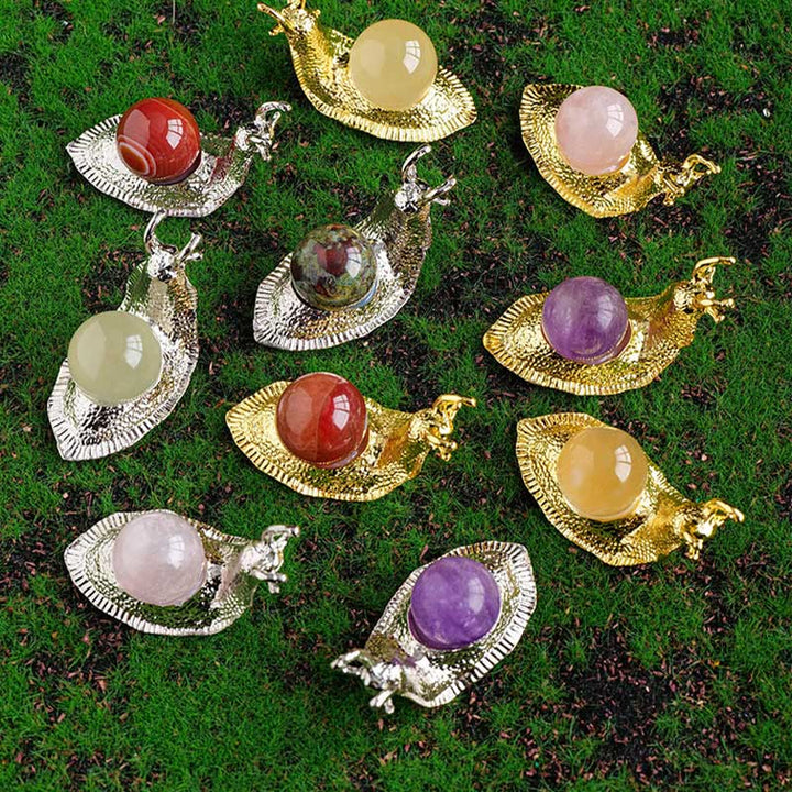 Soporte para bolas de cristal natural de Olivenorma, pequeño caracol decorativo con piedras preciosas