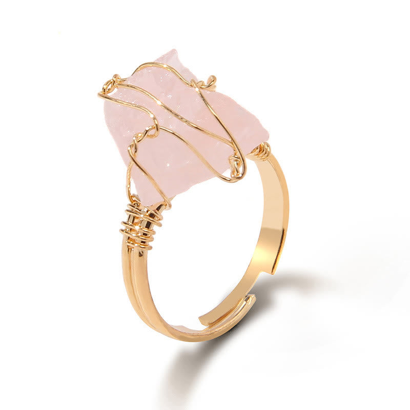 Anillo de piedra preciosa envuelta en alambre irregular en bruto natural de Olivenorma