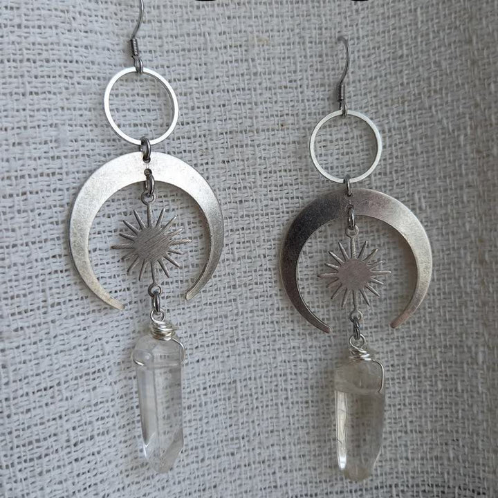 Pendientes de media luna con sol y cristales transparentes de Olivenorma