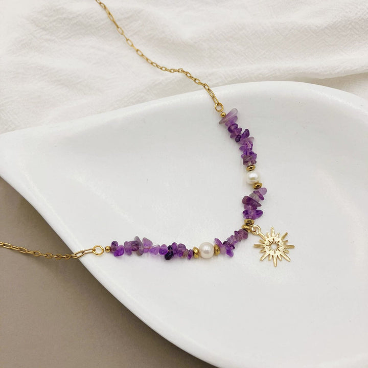 Collar con colgante de estrella de 16 puntas con perla de amatista irregular de Olivenorma