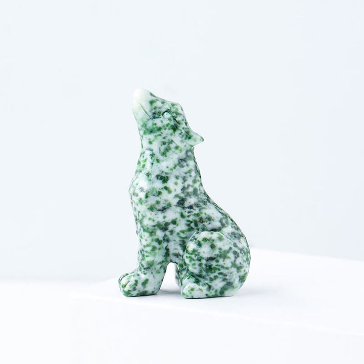 Adorno de piedra preciosa con forma de niño lobo de cristal natural de Olivenorma 