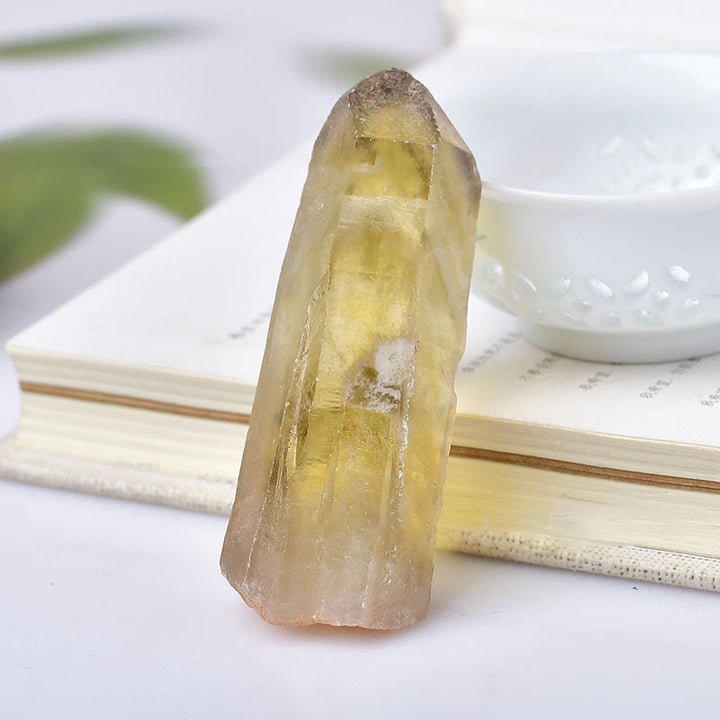 Varitas de cristal de citrino en bruto de Olivenorma