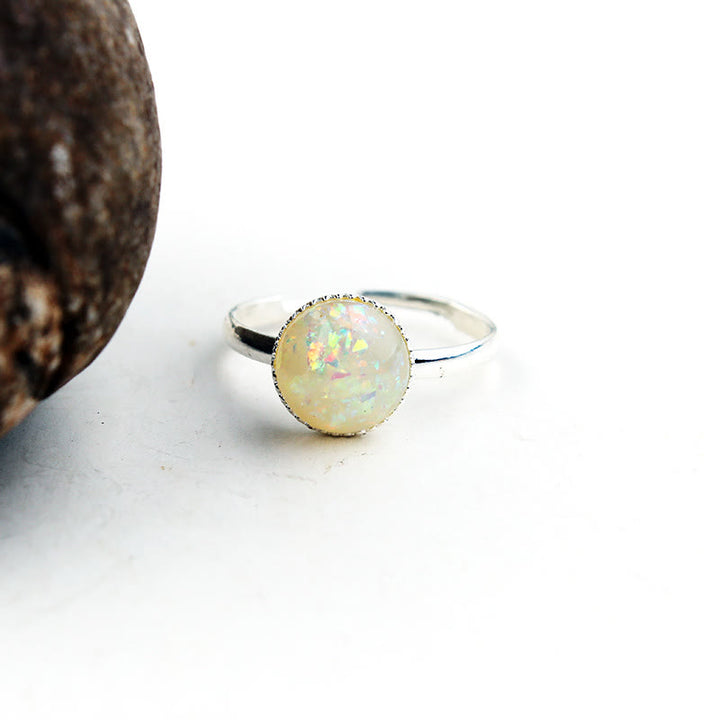 Anillo ajustable de medio círculo sencillo con piedra lunar y ópalo de Olivenorma