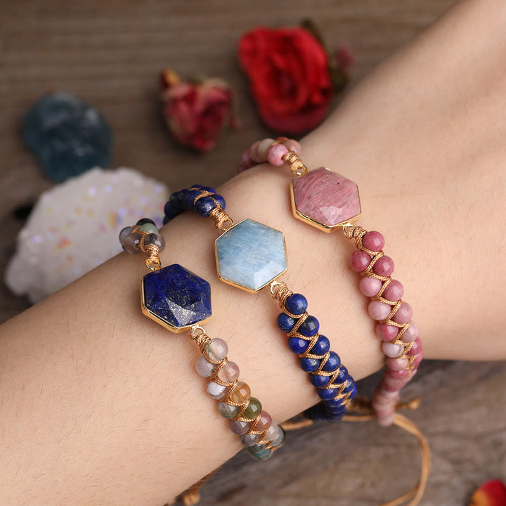Pulsera trenzada de cuentas hexagonales de cristal crudo de Olivenorma