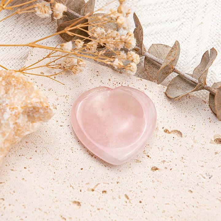 Piedra de preocupación en forma de corazón de cuarzo rosa Olivenorma