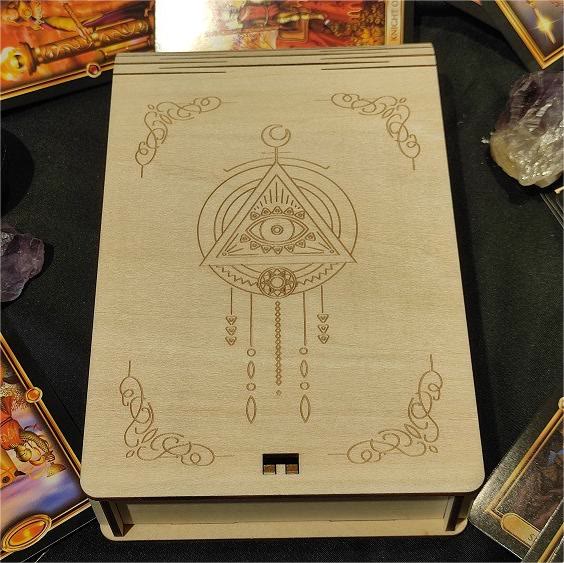 Adorno de caja de tarot de madera con forma de ojo malvado de Olivenorma