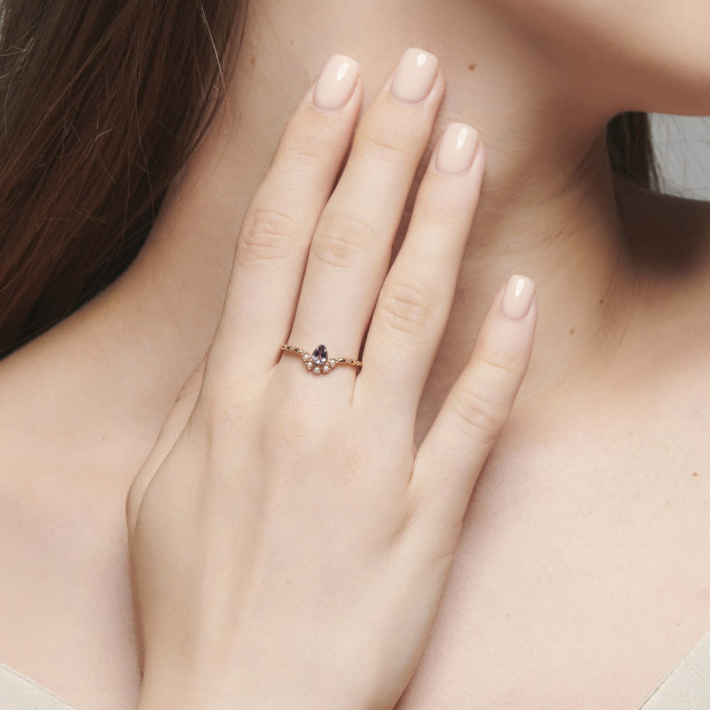 Anillo de doble capa con perla de zafiro y lágrima de Olivenorma S925
