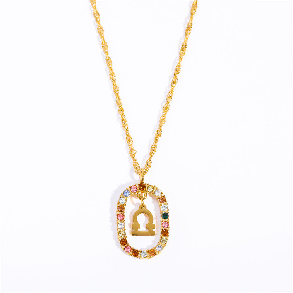 Collar con constelación del zodiaco ovalada calada con circonitas de Olivenorma 