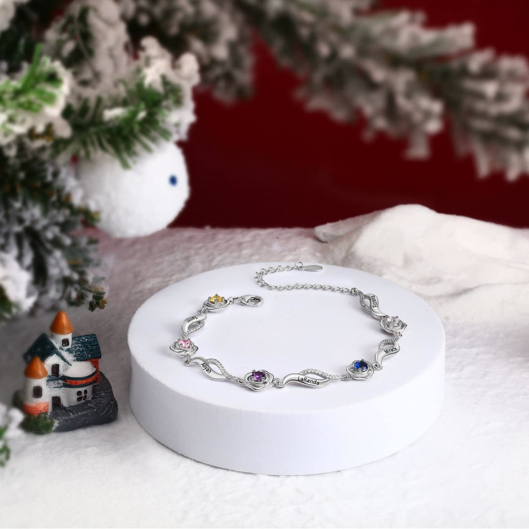 Pulsera con dije de cadena con flor de rosa grabada y piedra natal de Olivenorma 