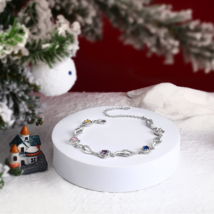 Pulsera con dije de cadena con flor de rosa grabada y piedra natal de Olivenorma 