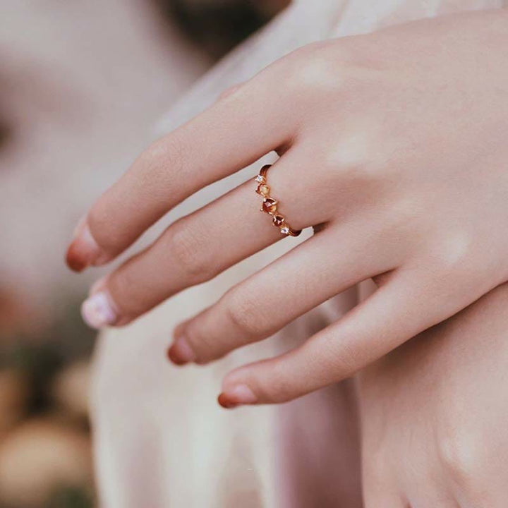 Anillo ajustable de granate naranja de Olivenorma