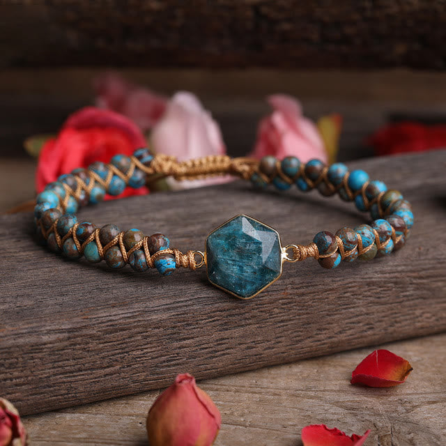 Pulsera trenzada de cuentas hexagonales de cristal crudo de Olivenorma