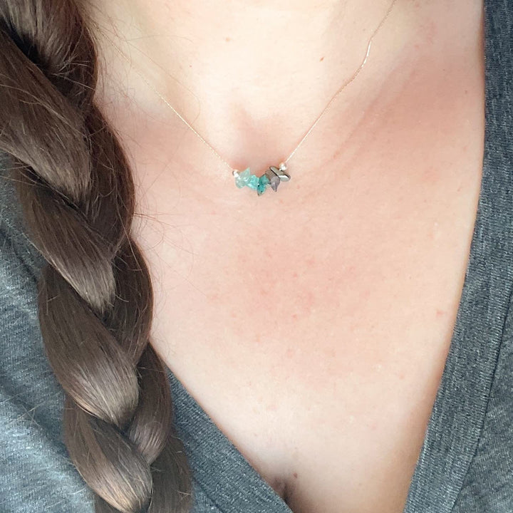 Gargantilla con signo del zodiaco de piedra natural Olivenorma