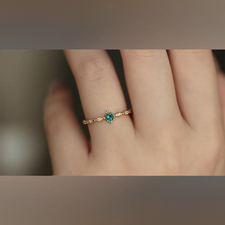 Anillo de circonita blanca esmeralda de Olivenorma