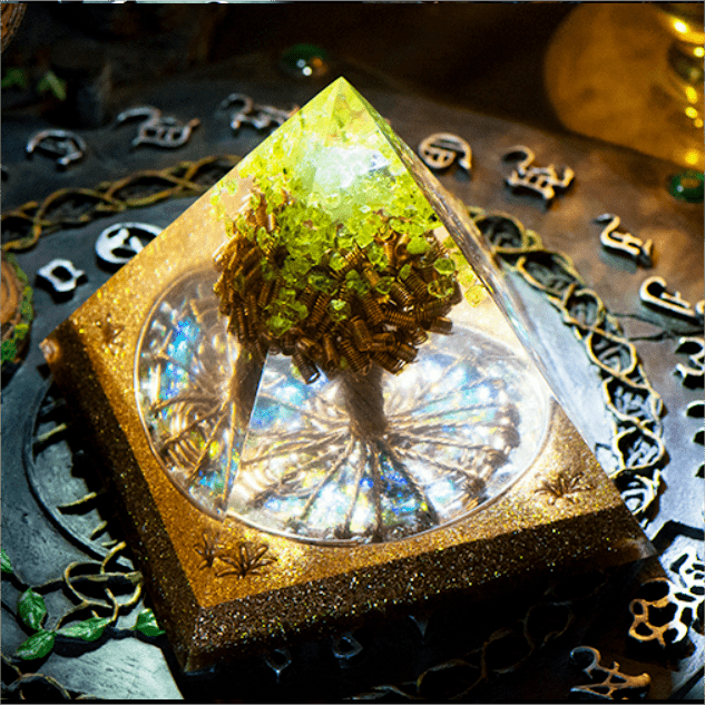 Pirámide de orgón de peridoto del árbol de la vida de Olivenorma