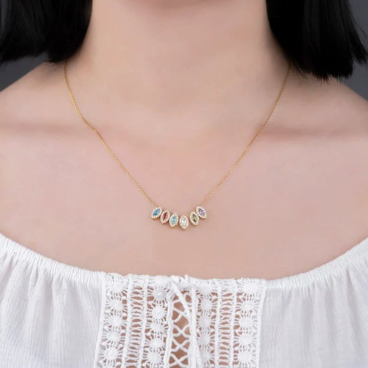 Collar con piedras natales en forma de lágrima del 1 al 8 de Tears Of Joy de Olivenorma