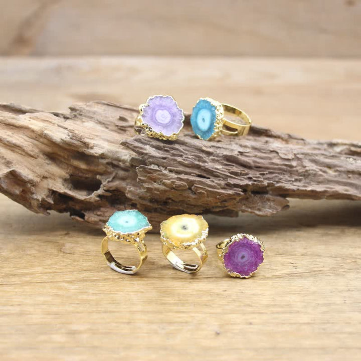 Anillo ajustable con piedras preciosas de girasol y cristal natural de Olivenorma 